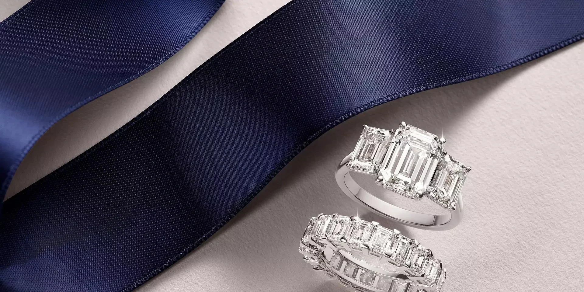 View Wedding Gold
